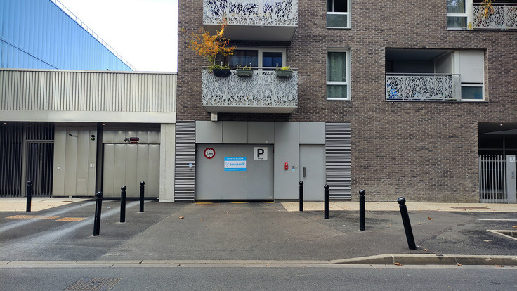 Parking Immeuble RUE DU DOCTEUR CALMETTE (Couvert) à Orly